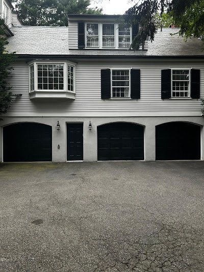 Garage Door Company Near Lexington MA- Magic Garage Door Repair- Garage Door Service Lexington MA