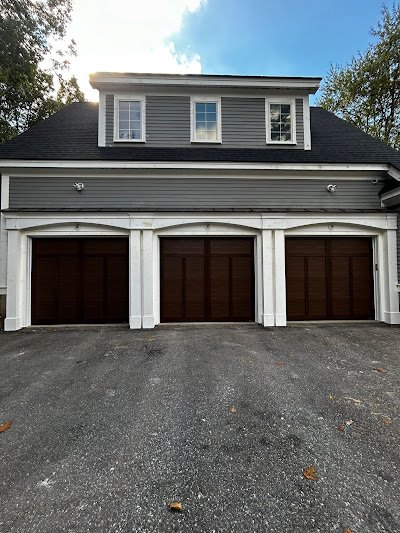 Garage Door Off-Track Repair Burlington MA- Magic Garage Door Repair