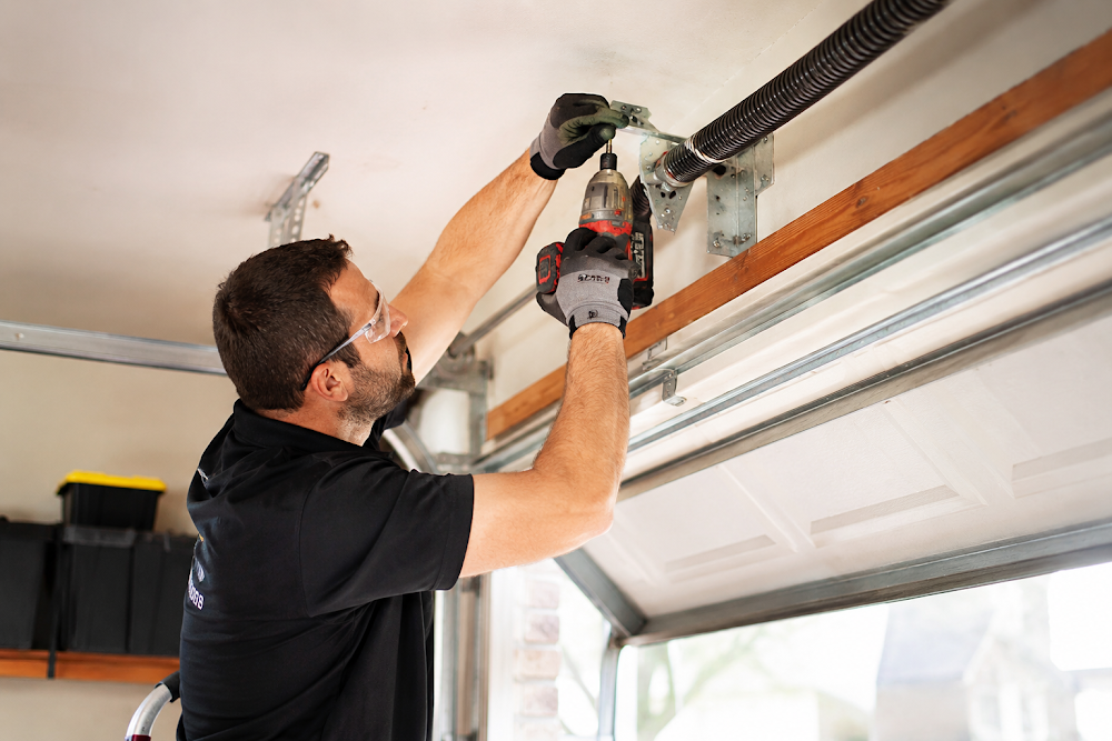 Fix Garage Door Needham MA- Magic Garage Door Repair